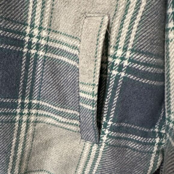 MembersMark Woman's Size 2XL Blue Plaid Heavy Shirt Jacket Shacket - Picture 3 of 6